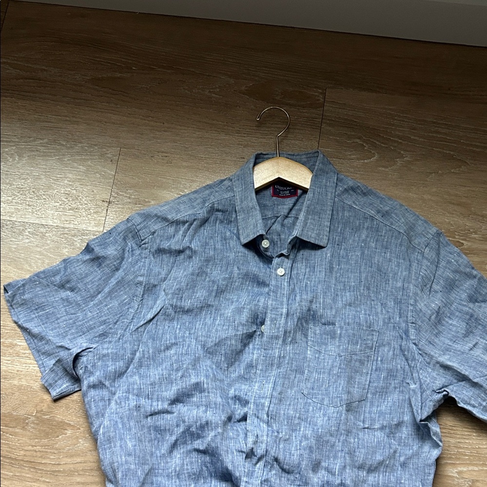 UNTUCKit Casual Blue Button Down Shirt